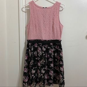 Floral Pink Lace Juniors Speechless Dress